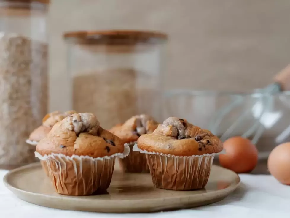 Superhero Oatmeal Cups: Bake Your Own Energy Bites! (Easy for Little Sidekicks)